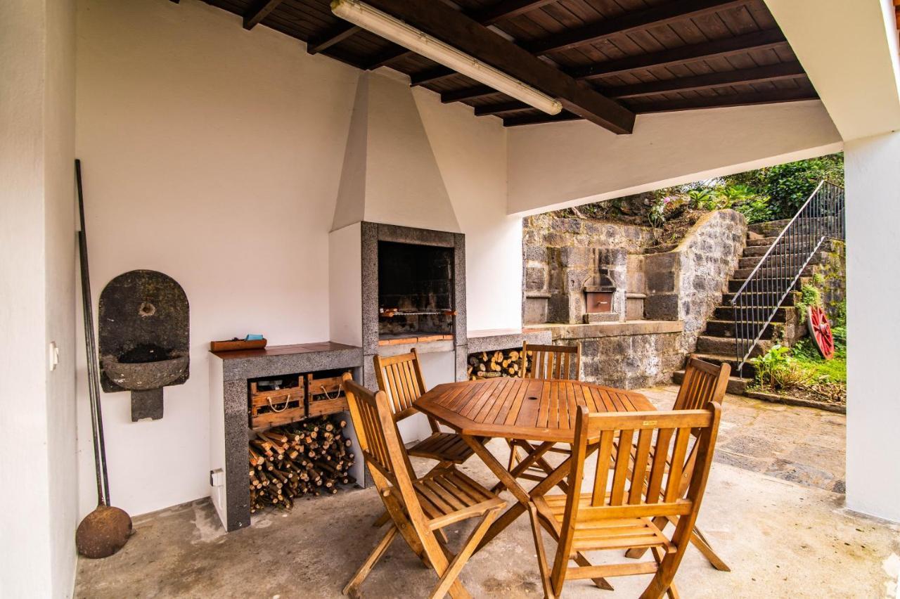 فيلا Casa Do Pinheiro With Shared Swimming Pool São Vicente Ferreira المظهر الخارجي الصورة